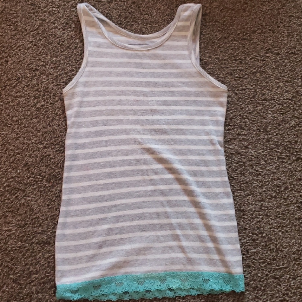 Cute striped t-shrit grey/white teal lace